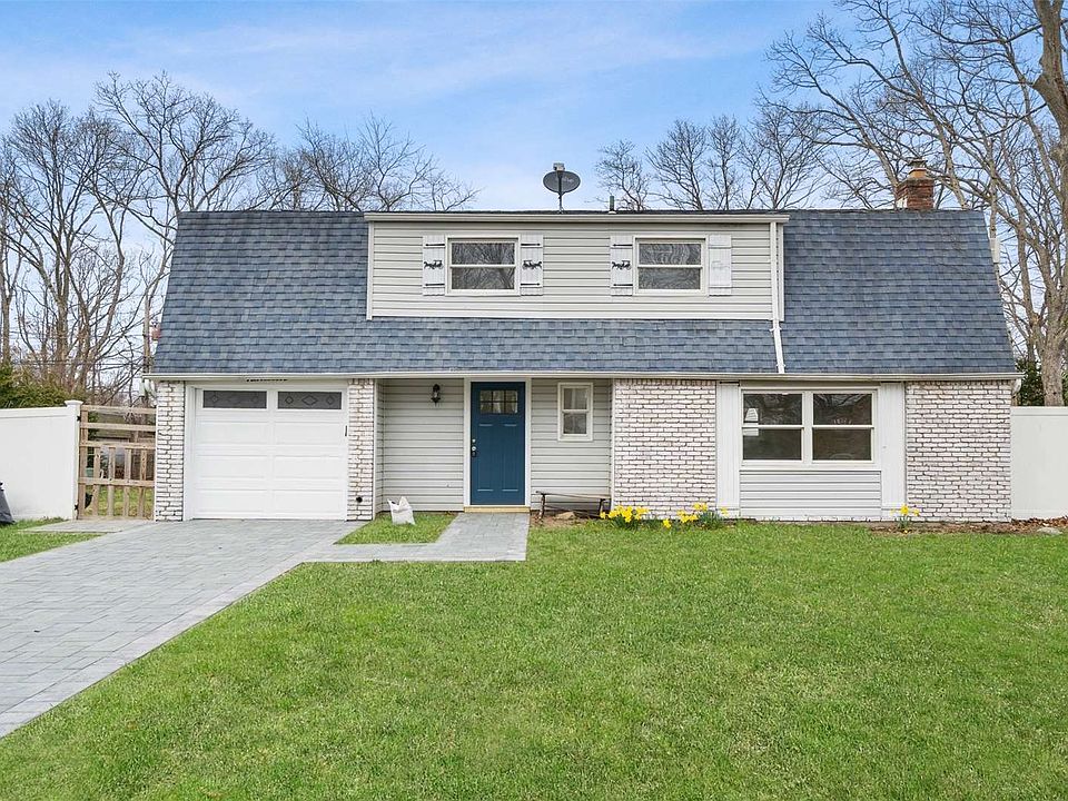 1st image of 19 Hewes St