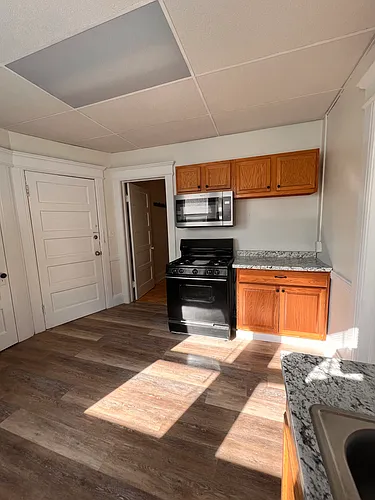 100 Coleridge Ave #104-1/2 Photo 1