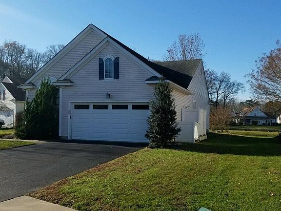 2nd image of 3 Avebury Ct