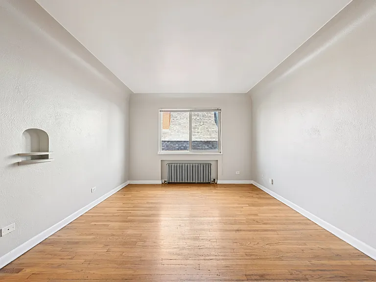 Belmore Apartments — Photo 25