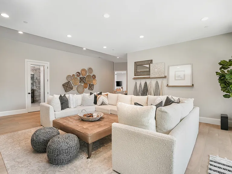 227 N Ibapah Peak Dr — Photo 30
