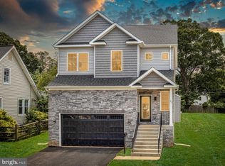 25 Oakway Rd, Lutherville Timonium, MD 21093