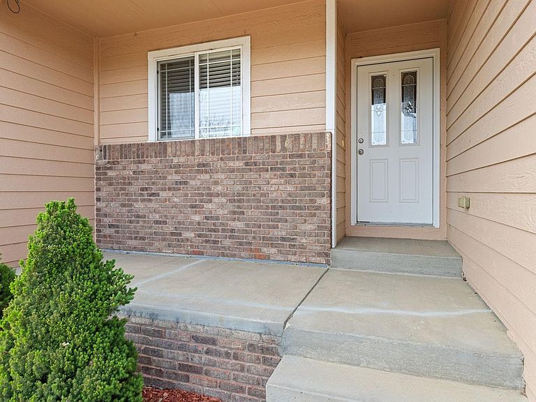 Listing photo 4