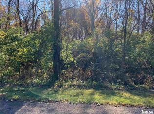 3 Exeter Rd, Mackinaw, IL 61755