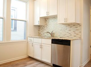 Lincoln Park Apartments!, Chicago, IL 60614