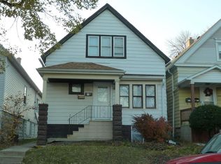 2807 S 9th St, Milwaukee, WI 53215
