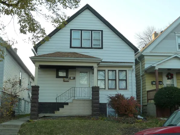 2807 South 9th STREET, Milwaukee, WI 53215