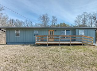 438 Hartshaw Dr, Greeneville, TN 37743