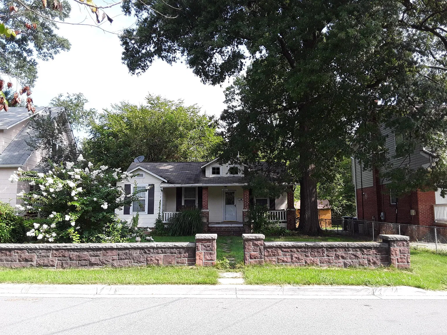 Quebec St, College Park — Photo 2