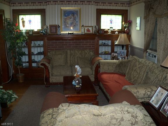 5th image of 42 Randolph Pl