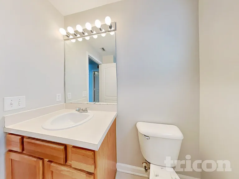 12329 Cedarfield Dr — Photo 19