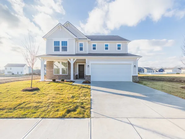 914 Stonehaven Dr, Indianapolis, IN 46239