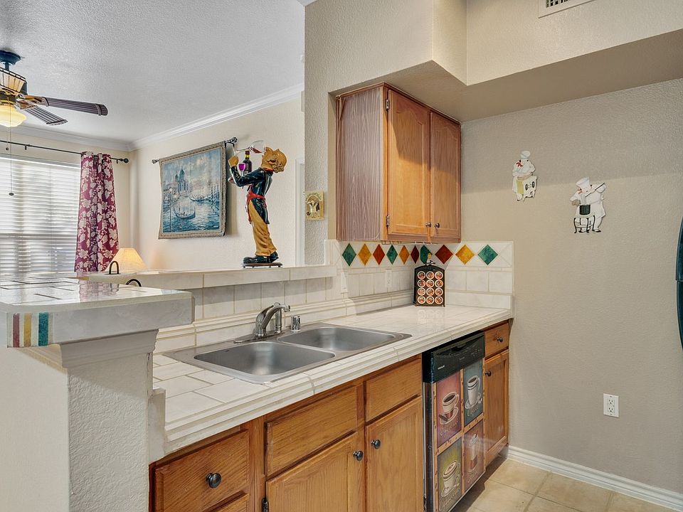 1st image of 3901 Sonoma Springs Ave APT 1709