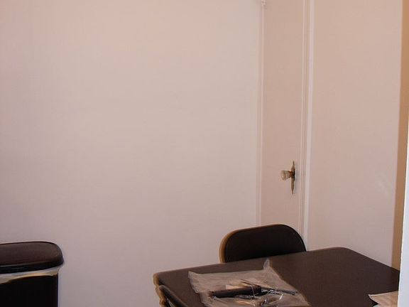 3rd image of 2816 Astoria Ave #4429558