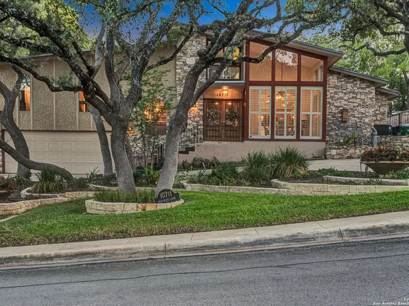 10711 OLD BLUE LN, San Antonio, TX 78230