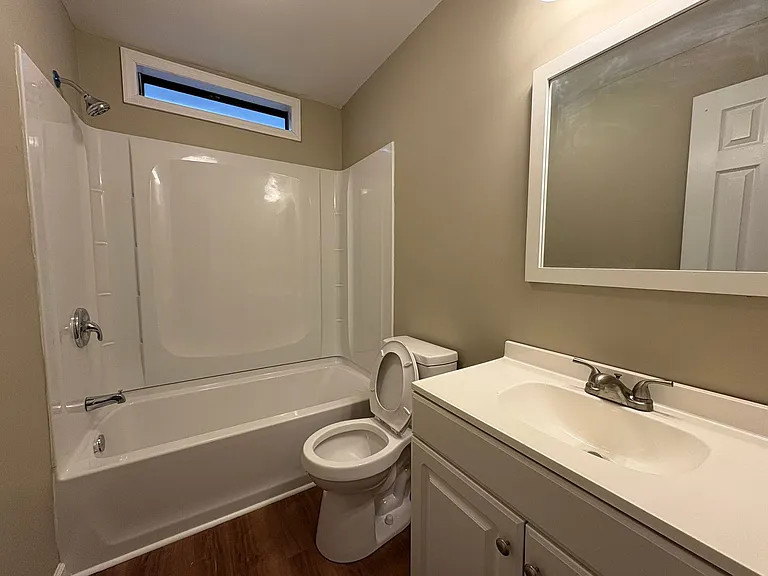 190 Green Acres — Photo 10