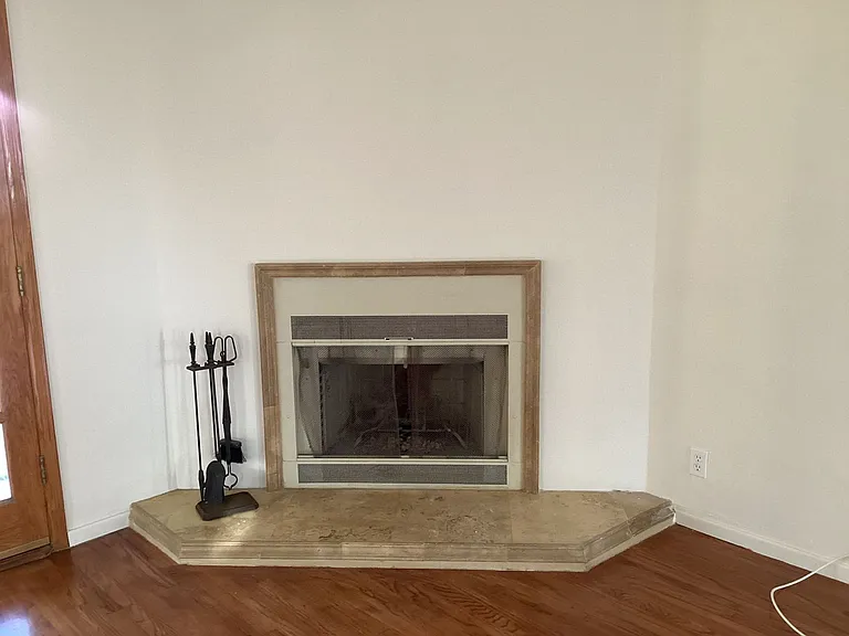 1125 Pagoda Pl — Photo 3