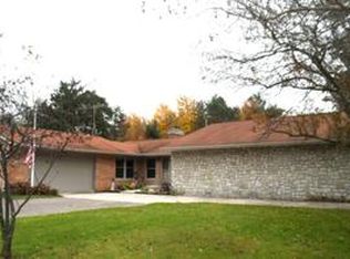 6513 W Wackerly St, Midland, MI 48642