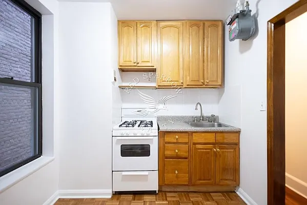 Rented by Red Sparrow Realty Group | media 2