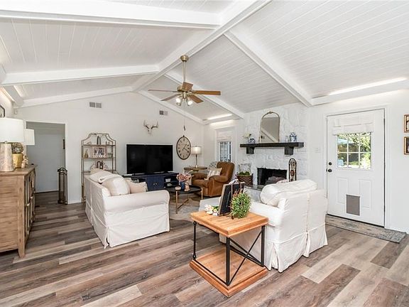 3rd image of 815 McNeil Ave