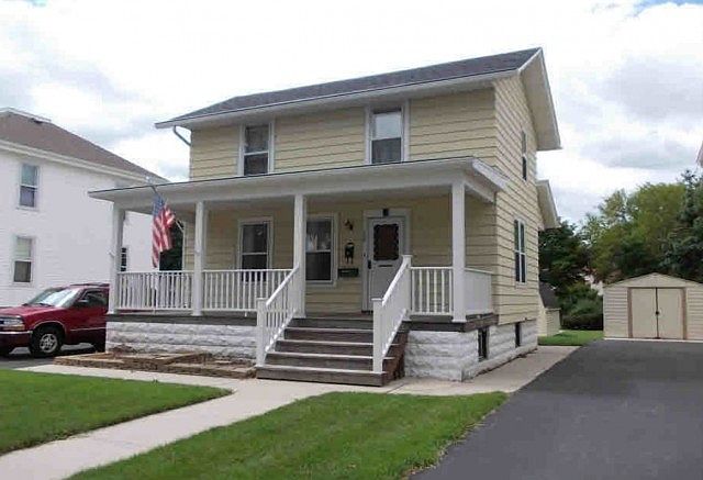 1st image of 28 Hein Ave