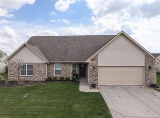 871 Pin Oak Ln, Franklin, IN 46131