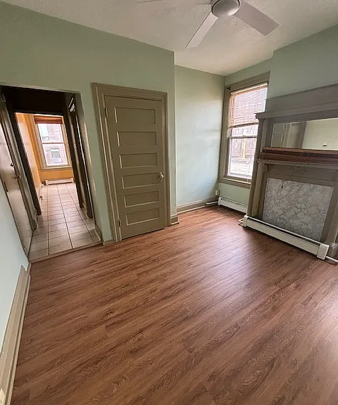 5501 Centre Ave #6 — Photo 3