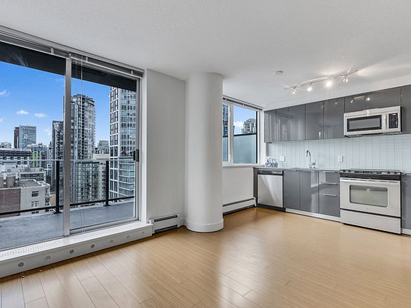 2nd image of 1325 Rolston St #1303