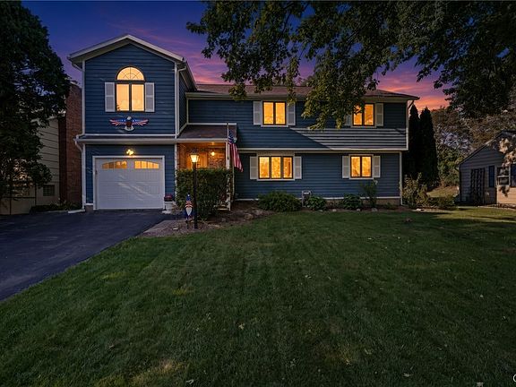 2nd image of 304 Fern Rd