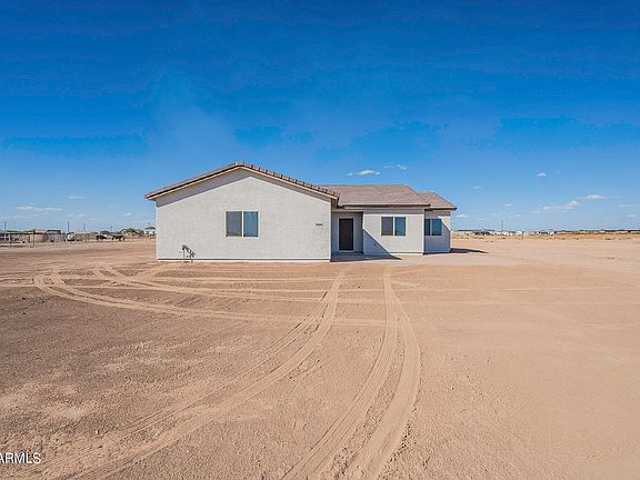 2nd image of 3046 W GRACIE Lane