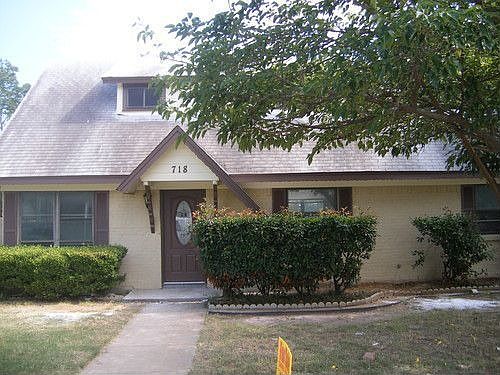1st image of 718 Hughes Dr