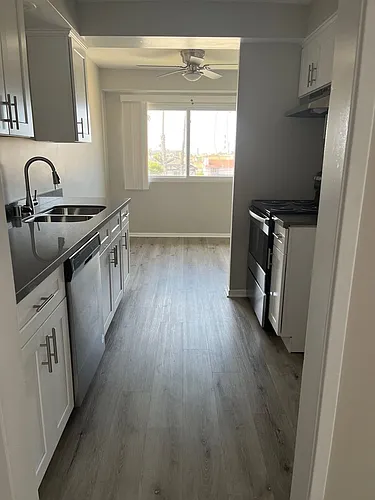 Floor plan 306