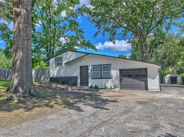 8208 E 114th St, Kansas City, MO 64134