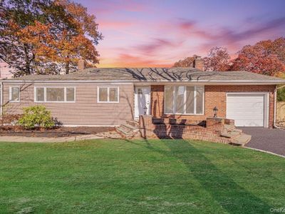 67 Bardolier Lane, Bay Shore, NY, 11706