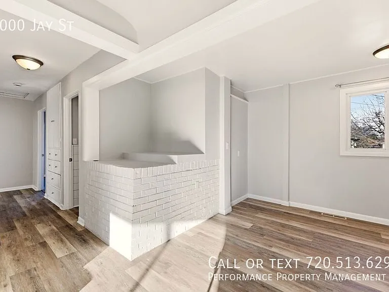 4000 Jay St — Photo 7