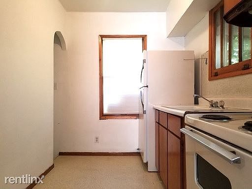 2nd image of 803 N 1st St APT 23