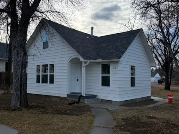 710 11th St S, Great Falls, MT 59405