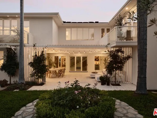 873 Berkeley St, Santa Monica, CA 90403