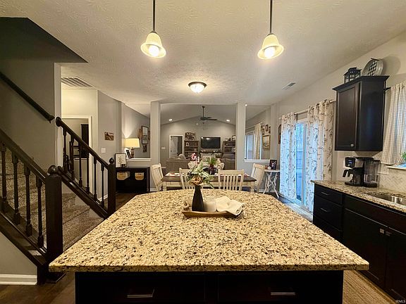 4th image of 5437 W Channing Way