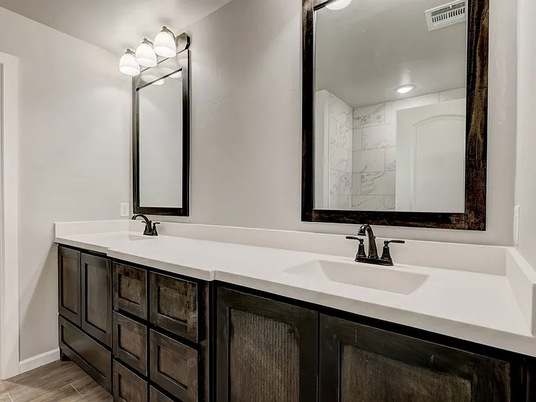710 League Cir — Photo 16