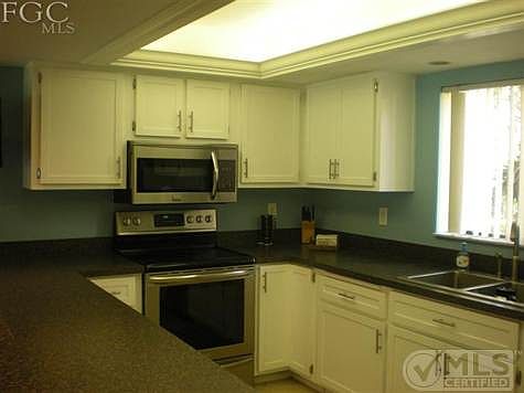 3rd image of 4479 Windjammer Ln