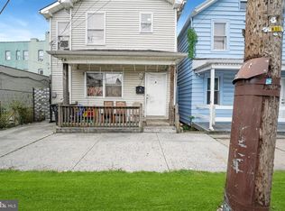 8 James St, New Brunswick, NJ 08901