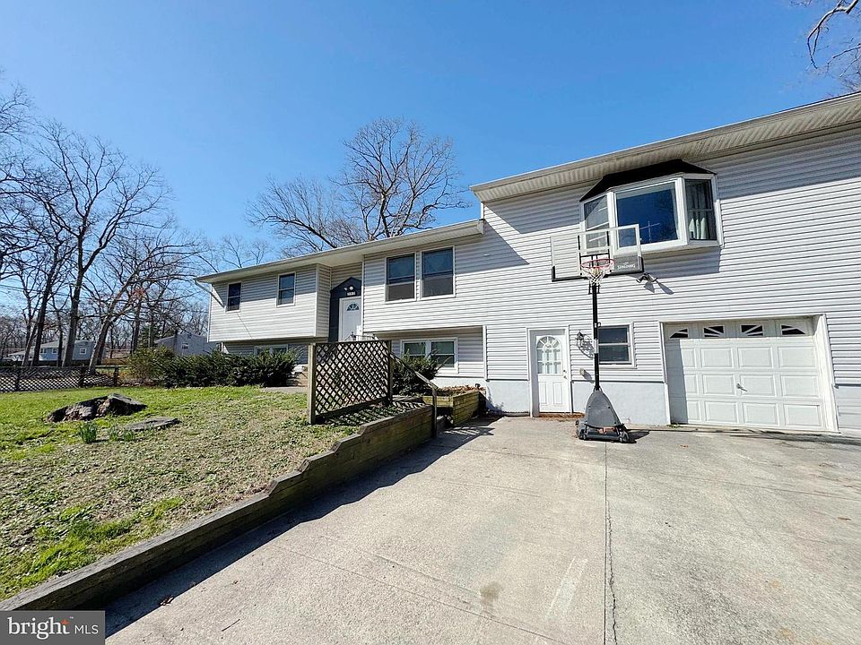 1st image of 252 Terry Ln
