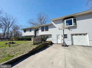 252 Terry Ln, Egg Harbor City, NJ