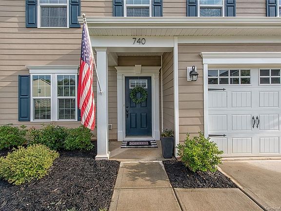 2nd image of 740 Climbing Rose Ct