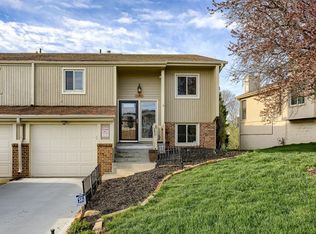 10321 Sprague St, Omaha, NE 68134