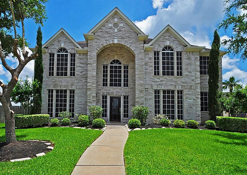 1st image of 5807 Parkdale Ct
