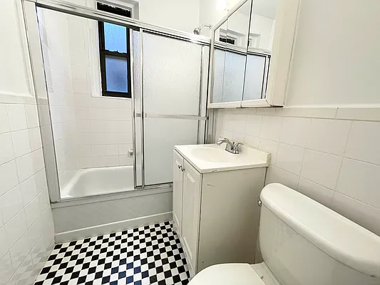 Rented by Ink Realty Services LLC | media 31