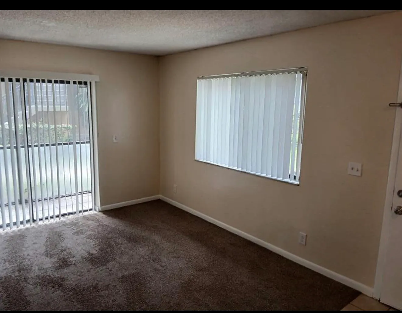 2 bed, $1,900 — Photo 3
