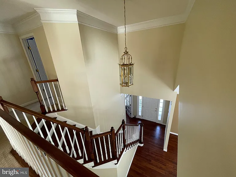 21330 Meadow Field Ct — Photo 33